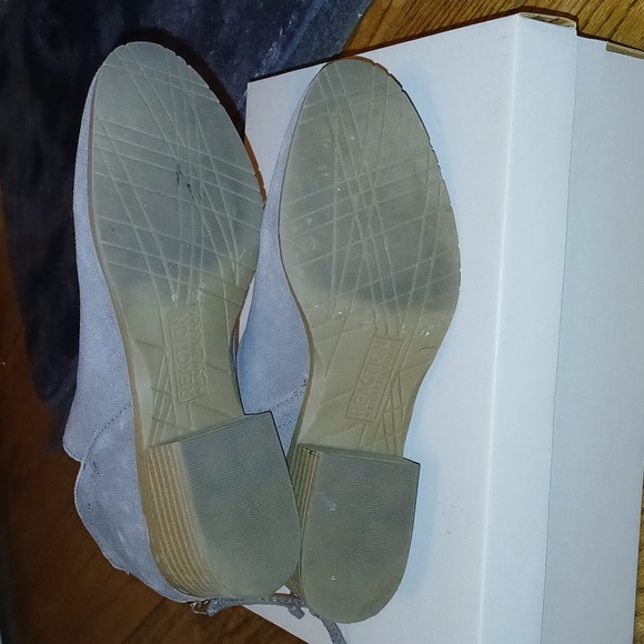 Kenneth Cole gray booties size 7 - Picture 12 of 12